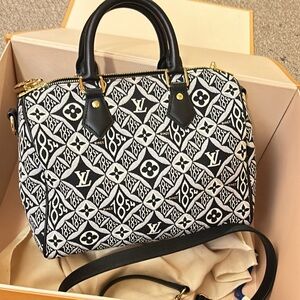 Louis Vuitton Speedy 25 1854 Collection like new